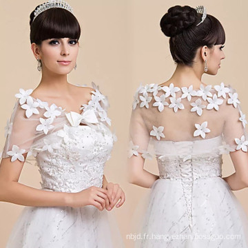 Robe de mariée en mariée blanche, robe de mariée, lacet appliqueslace châle